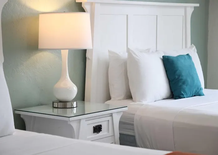 Hotel Carmel Santa Monica